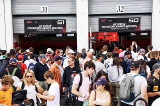 Pit walk and autograph session