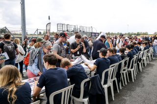 Pit walk and autograph session