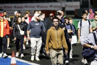 Fans pit walk by night