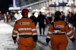 Fans pit walk by night