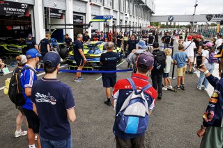 Fans pit walk
