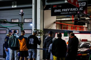 Fans pit walk by night