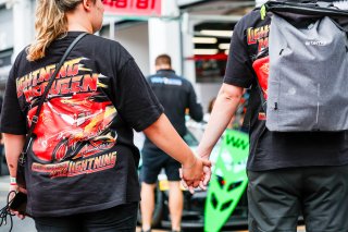 Fans pit walk