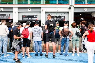 Fans pit walk