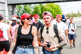 Fans pit walk