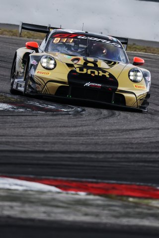 #888 - UNX Racing - Mathieu DETRY - Fabian DUFFIEUX - Porsche 911 GT3 R(992)