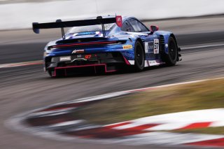 #97 - Rutronik Racing - Loek HARTOG - Antares AU - Morris SCHURING - Porsche 911 GT3 R (992)