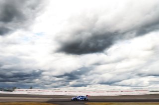 #97 - Rutronik Racing - Loek HARTOG - Antares AU - Morris SCHURING - Porsche 911 GT3 R (992)