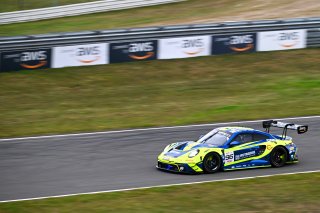 #96 - Rutronik Racing - Sven MULLER - Patric NIEDERHAUSER - Alessio PICARIELLO - Porsche 911 GT3 R (992)