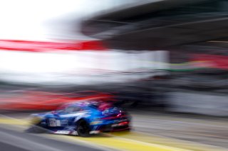#97 - Rutronik Racing - Loek HARTOG - Antares AU - Morris SCHURING - Porsche 911 GT3 R (992)