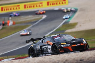 #99 - Tresor Attempto Racing - Alberto DI FOLCO - Leonardo MONCINI - Alex AKA - Audi R8 LMS GT3 EVO II