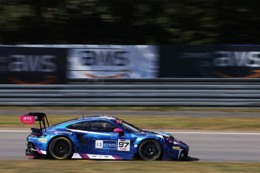 #97 - Rutronik Racing - Loek HARTOG - Antares AU - Morris SCHURING - Porsche 911 GT3 R (992) | SRO / JEP