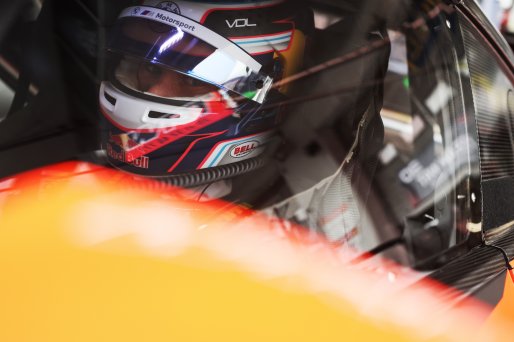 #32 - Team WRT - Kelvin VAN DER LINDE - BMW M4 GT3 EVO | SRO / JEP
