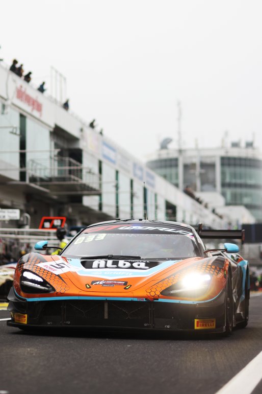 #5 - Optimum Motorsport - Largim ALI - James ALLEN - Michael PORTER - McLaren 720S GT3 EVO | SRO / JEP
