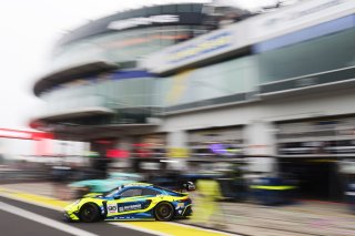 #96 - Rutronik Racing - Sven MULLER - Patric NIEDERHAUSER - Alessio PICARIELLO - Porsche 911 GT3 R (992)