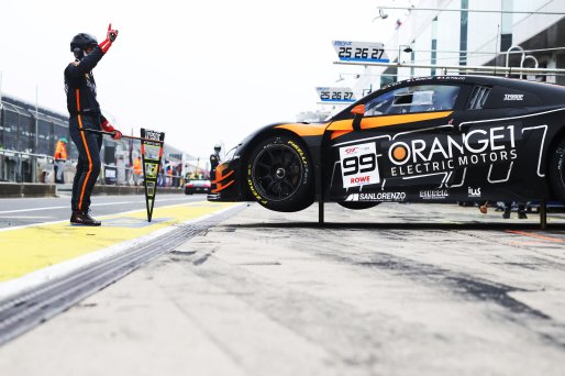 #99 - Tresor Attempto Racing - Alberto DI FOLCO - Leonardo MONCINI - Alex AKA - Audi R8 LMS GT3 EVO II | SRO / JEP