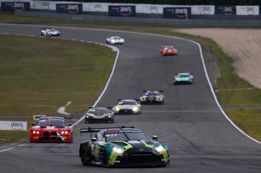 #34 - Walkenhorst Motorsport - Christian KROGNES - David PITTARD - Henrique CHAVES - Aston Martin Vantage AMR GT3 EVO | SRO / JEP
