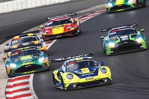 #96 - Rutronik Racing - Sven MULLER - Patric NIEDERHAUSER - Alessio PICARIELLO - Porsche 911 GT3 R (992) | SRO / JEP