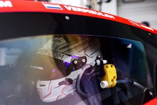 #33 - Verstappen.com Racing - Harry KING - Aston Martin Vantage AMR GT3 EVO 