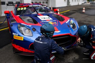 #33 - Verstappen.com Racing - Harry KING - Chris LULHAM - Thierry VERMEULEN - Aston Martin Vantage AMR GT3 EVO 