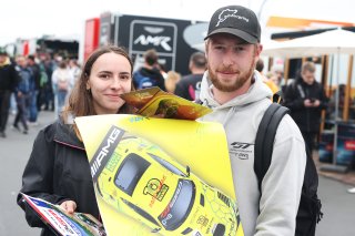 Fans at the Autograph Session
