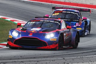 #33 - Verstappen.com Racing - Harry KING - Chris LULHAM - Thierry VERMEULEN - Aston Martin Vantage AMR GT3 EVO 