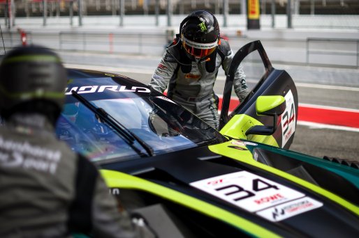 #34 - Walkenhorst Motorsport - Christian KROGNES - David PITTARD - Henrique CHAVES - Aston Martin Vantage AMR GT3 EVO | SRO / JEP