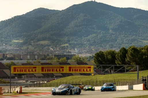#23 - Team RJN - Reece BARR - Tommy FOSTER - Alex BUNCOMBE - McLaren 720S GT3 EVO | SRO / JEP