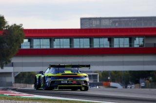 #96 - Rutronik Racing - Sven MULLER - Patric NIEDERHAUSER - Alessio PICARIELLO - Porsche 911 GT3 R (992)