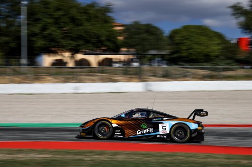 #5 - Optimum Motorsport - Largim ALI - James ALLEN - Michael PORTER - McLaren 720S GT3 EVO | SRO / JEP