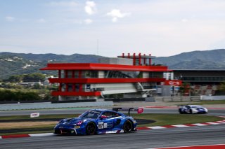 #97 - Rutronik Racing - Loek HARTOG - Antares AU - Morris SCHURING - Porsche 911 GT3 R (992)
