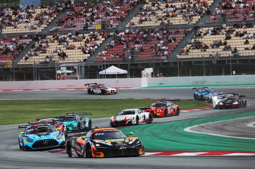 #188 - Garage 59 - Guilherme OLIVEIRA - James BALDWIN - Thomas FLEMING - McLaren 720S GT3 EVO | SRO / JEP
