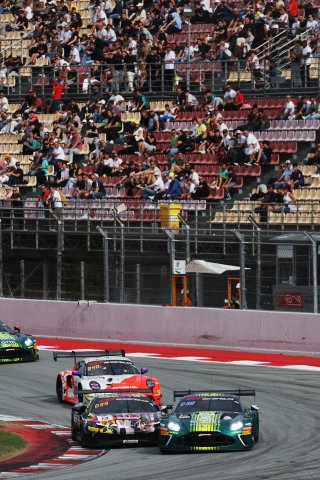 #21 - Comtoyou Racing - Nicolas BAERT - Jamie DAY - Kobe PAUWELS - Aston Martin Vantage AMR GT3 EVO