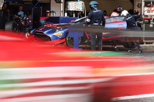 #33 - Verstappen.com Racing - Harry KING - Chris LULHAM - Thierry VERMEULEN - Aston Martin Vantage AMR GT3 EVO  | SRO / JEP