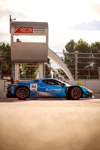 #74 - Kessel Racing - Dustin BLATTNER - Conrad LAURSEN - Dennis MARSCHALL - Ferrari 296 GT3