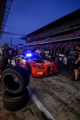 Pit walk