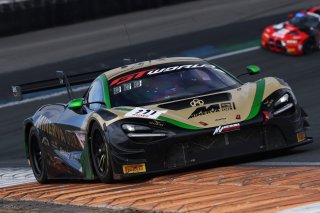 #111 - CSA Racing - Jim PLA - Simon GACHET - McLaren 720S GT3 EVO 