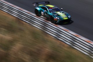 #21 - Comtoyou Racing - Jamie DAY - Kobe PAUWELS - Aston Martin Vantage AMR GT3 EVO