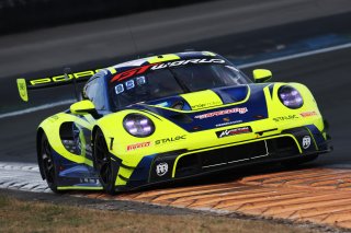 #97 - Rutronik Racing - Loek HARTOG - Eshan PIERIS - Porsche 911 GT3 R (992)