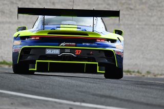#97 - Rutronik Racing - Loek HARTOG - Eshan PIERIS - Porsche 911 GT3 R (992)
