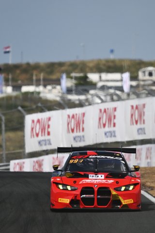 #991 - Paradine Competition - Augusto Farfus - Darren LEUNG - BMW M4 GT3 EVO 