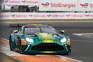 #21 - Comtoyou Racing - Jamie DAY - Kobe PAUWELS - Aston Martin Vantage AMR GT3 EVO