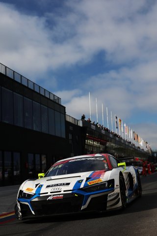 #35 - Walkenhorst Motorsport - Henrique Chaves - Mateo VILLAGOMEZ - Aston Martin Vantage AMR GT3 EVO