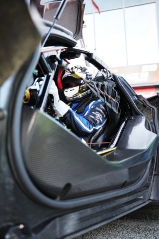 #58 - Garage 59 - Adam SMALLEY - McLaren 720S GT3 EVO 