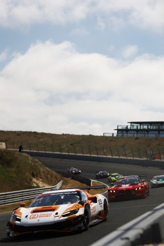 #93 - Ziggo Sport Tempesta - Eddie CHEEVER - Marco PULCINI - Ferrari 296 GT3 