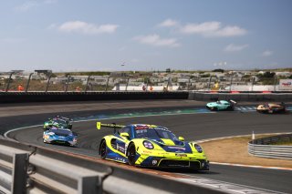 #97 - Rutronik Racing - Loek HARTOG - Eshan PIERIS - Porsche 911 GT3 R (992)