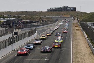 Start of Race 2 - #14 - Emil Frey Racing - Konsta LAPPALAINIEN - Ben GREEN - Ferrari 296 GT3  leads #69 - Emil Frey Racing - Thierry VERMEULEN - Chris LULHAM - Ferrari 296 GT3 