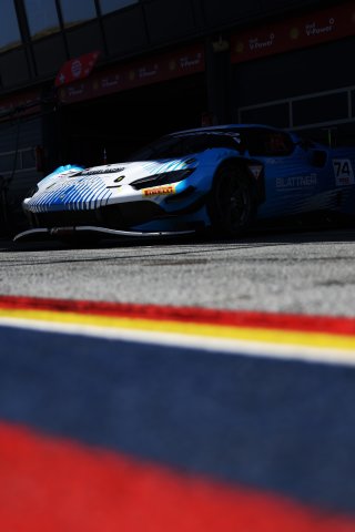 #74 - Kessel Racing - Dennis MARSCHALL - Dustin BLATTNER - Ferrari 296 GT3 