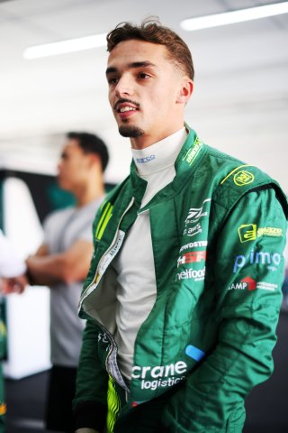 #11 - Comtoyou Racing - Rodrigo ALMEIDA - Aston Martin Vantage 