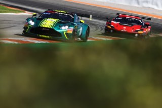 #11 - Comtoyou Racing - Jessica HAWKINS - Rodrigo ALMEIDA - Aston Martin Vantage 